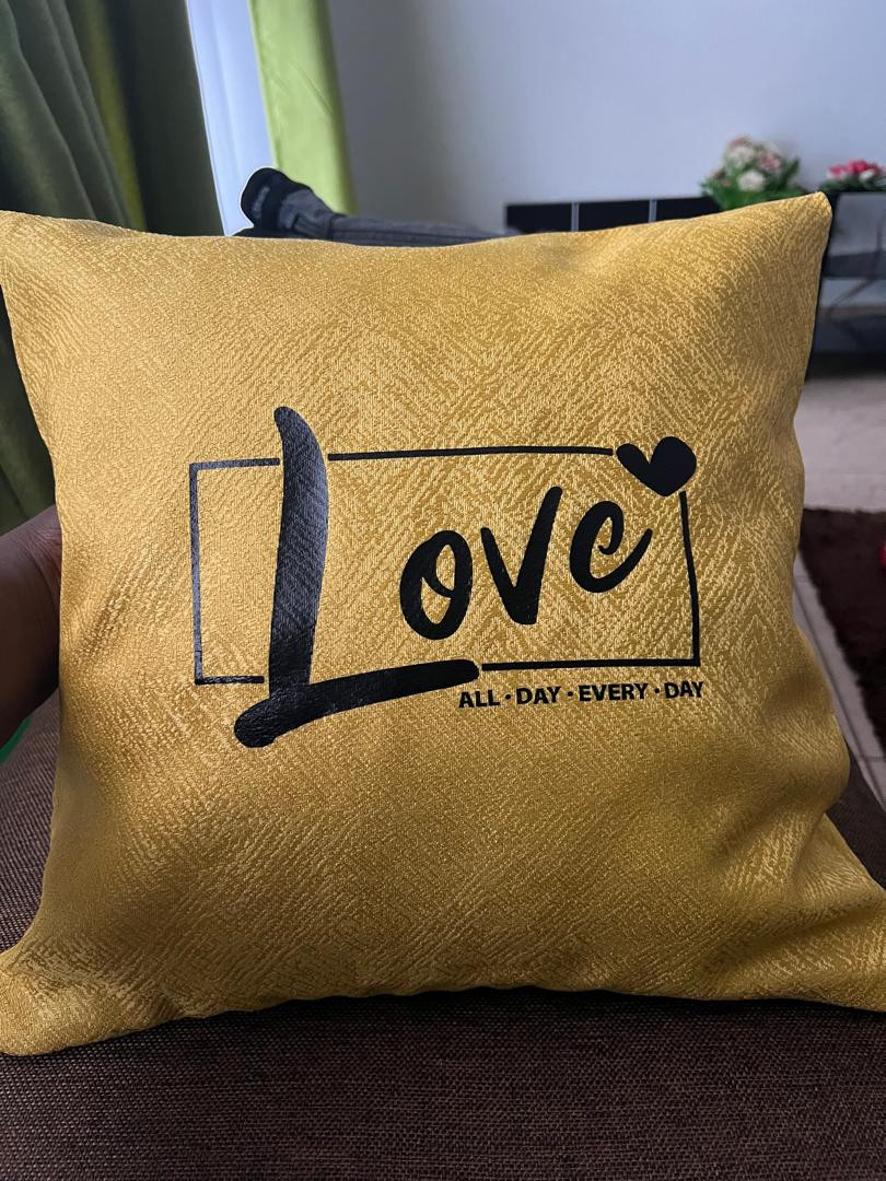 In His Presence Cushion